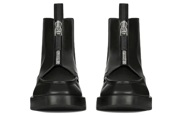 GIVENCHY