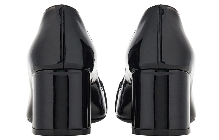FERRAGAMO GANCINI 6cm