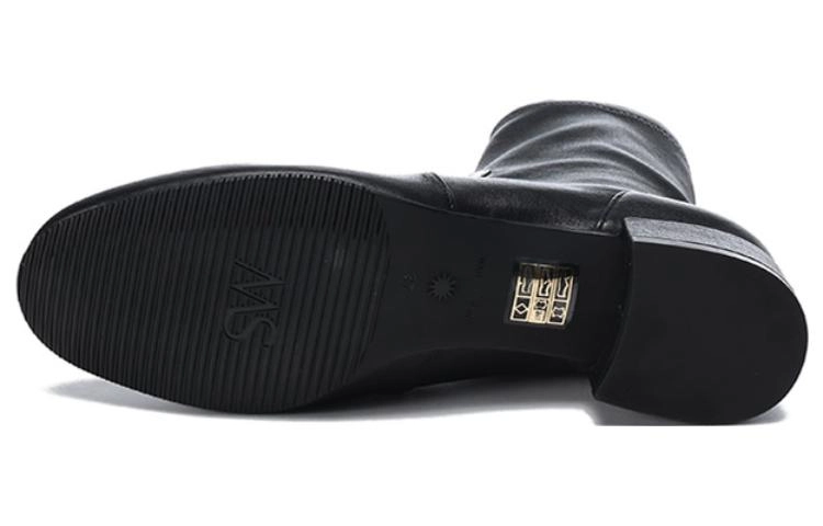 Stuart Weitzman