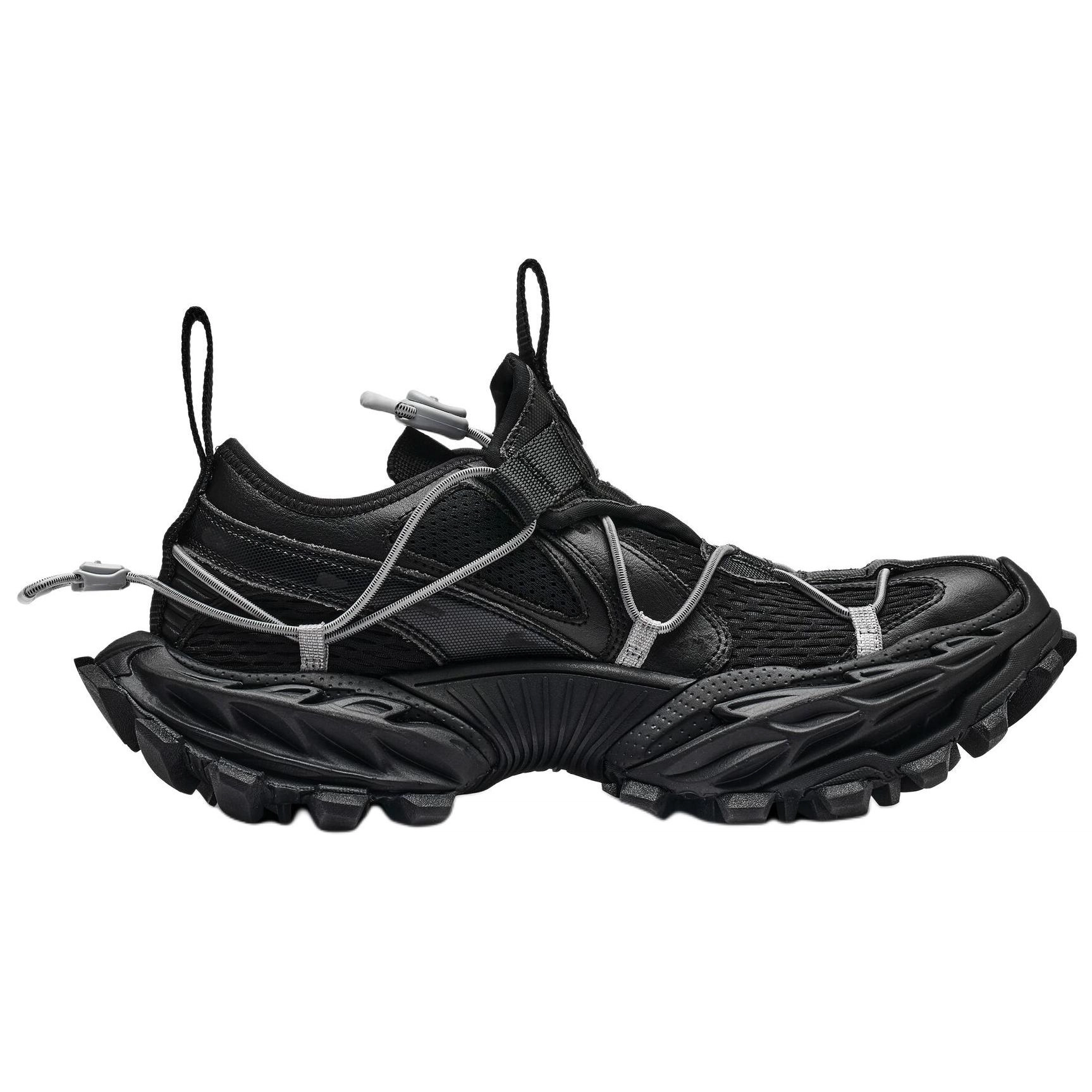 Balenciaga Hike