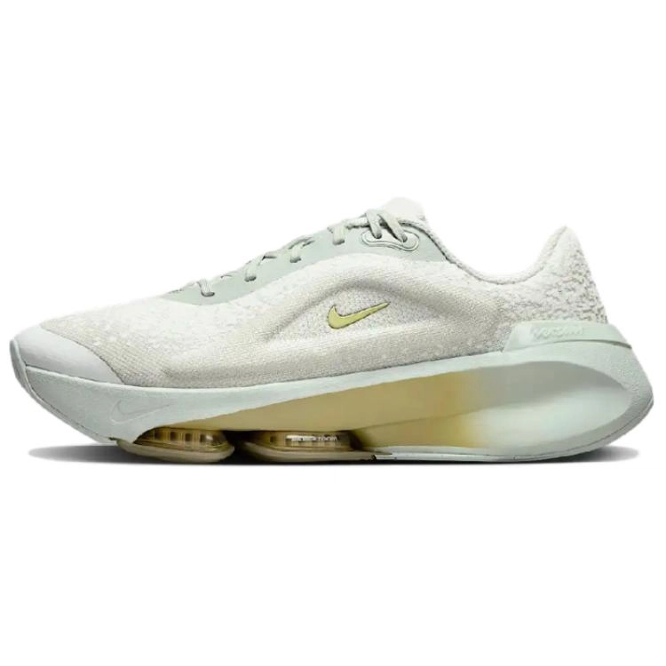 Nike Versair