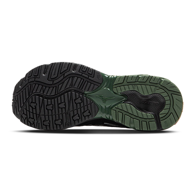 Mizuno ADVENTURE V2