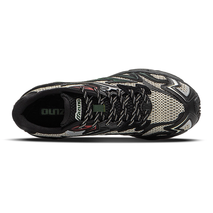 Mizuno ADVENTURE V2