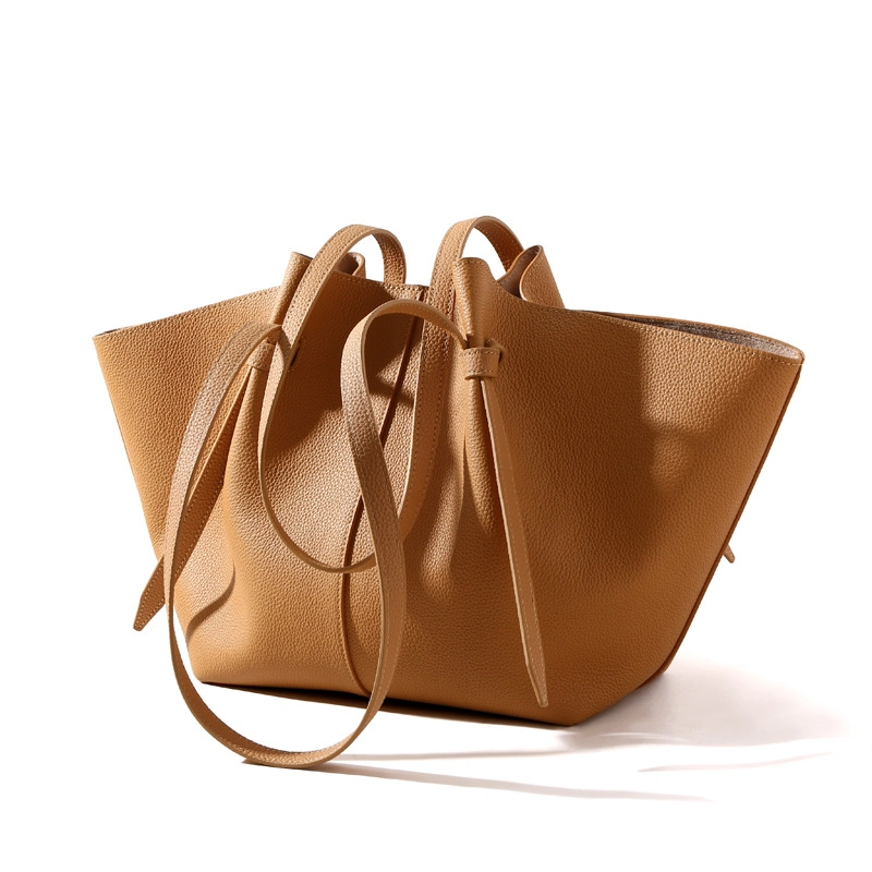 VANDEE Tote