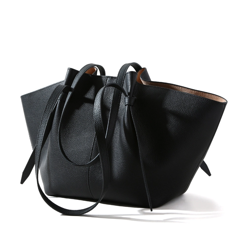 VANDEE Tote