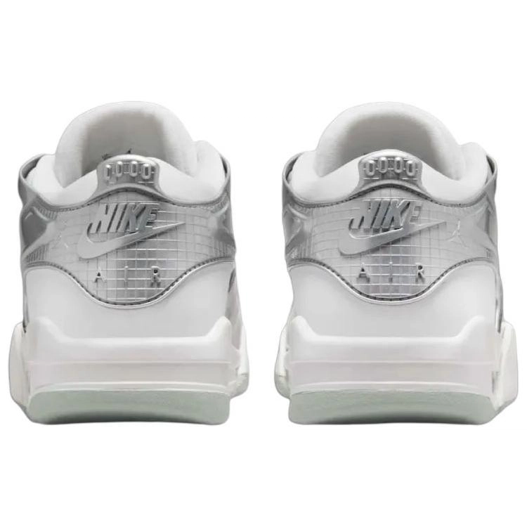 Jordan Air Jordan 4 RM WMNSChrome