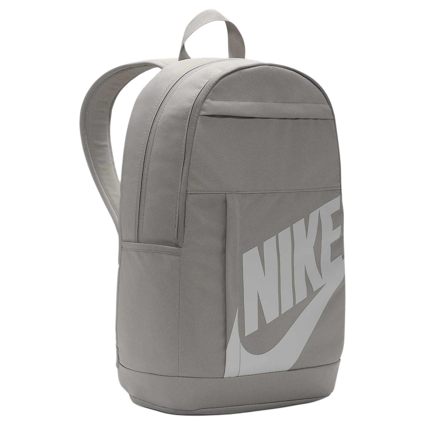 Nike ELEMENTAL