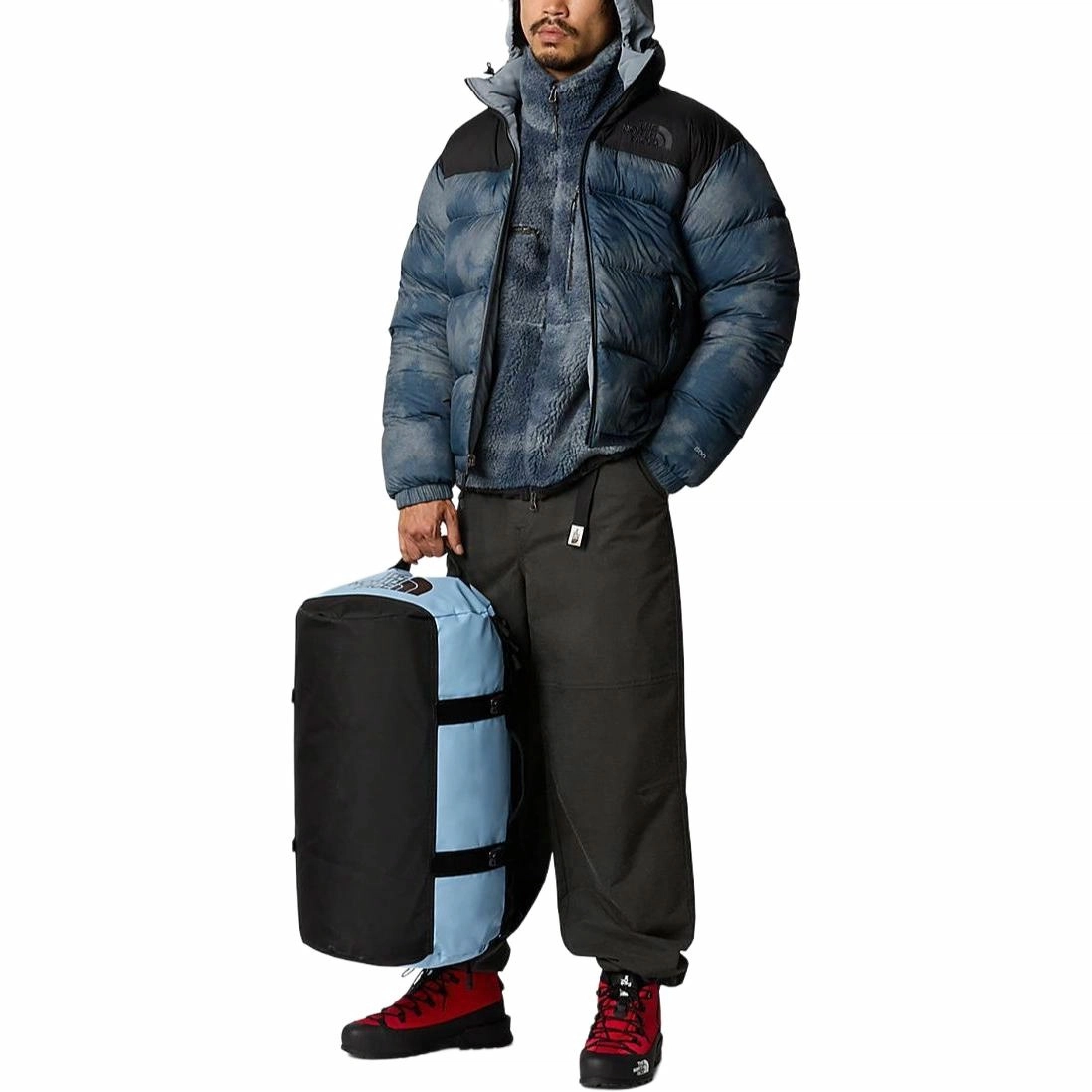 THE NORTH FACE 1992 CRINKLE REVERSIBLE NUPTSE JACKET Logo