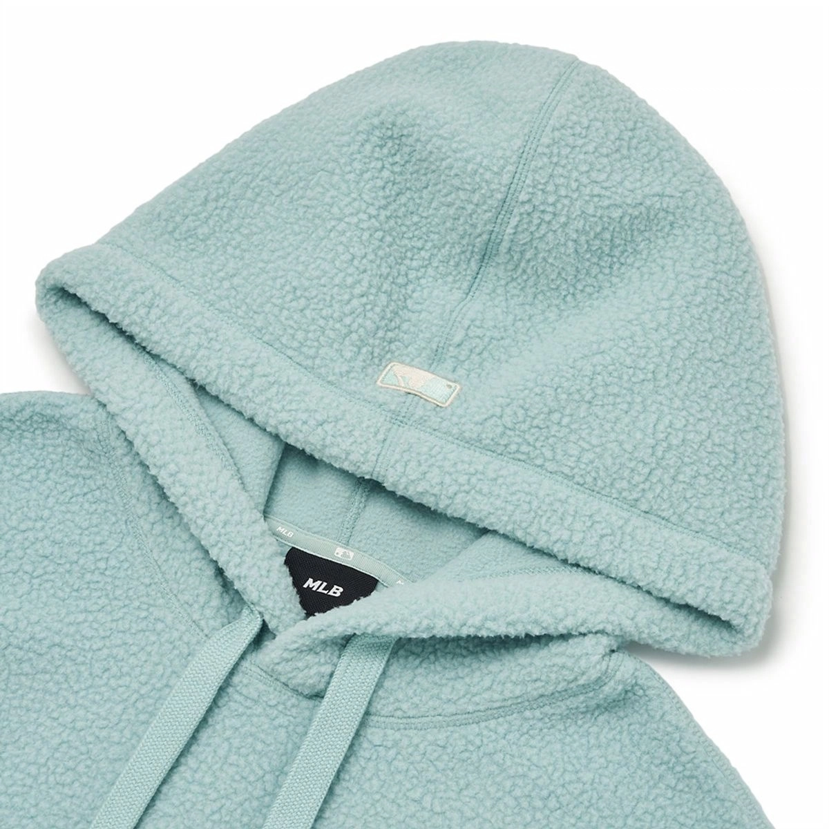 MLB FW22