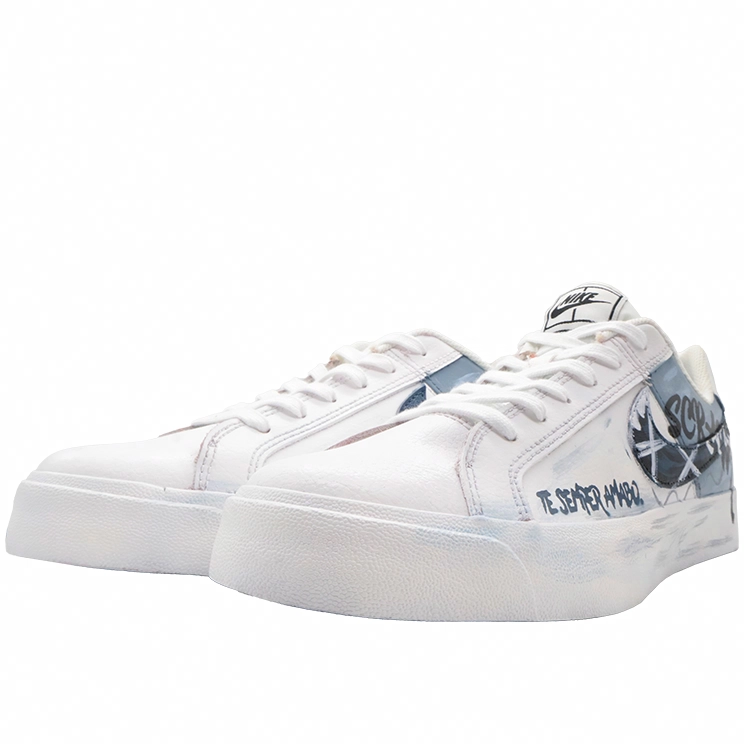 Nike Court Royale