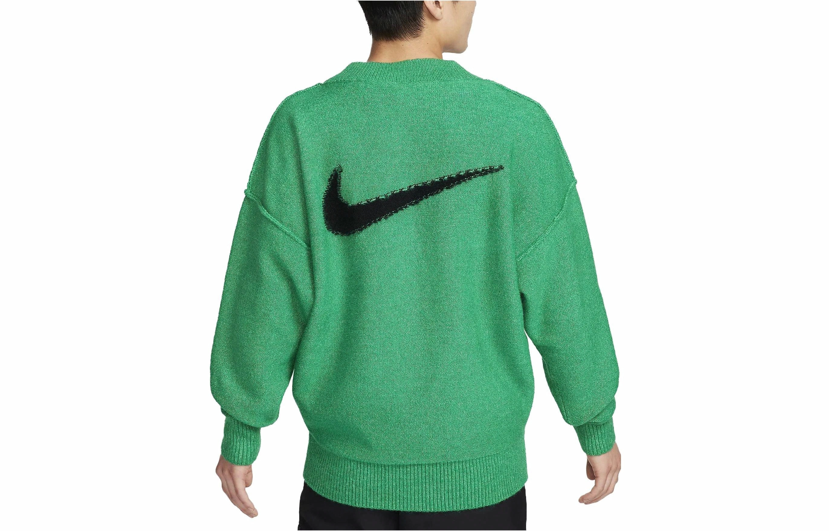 Nike V