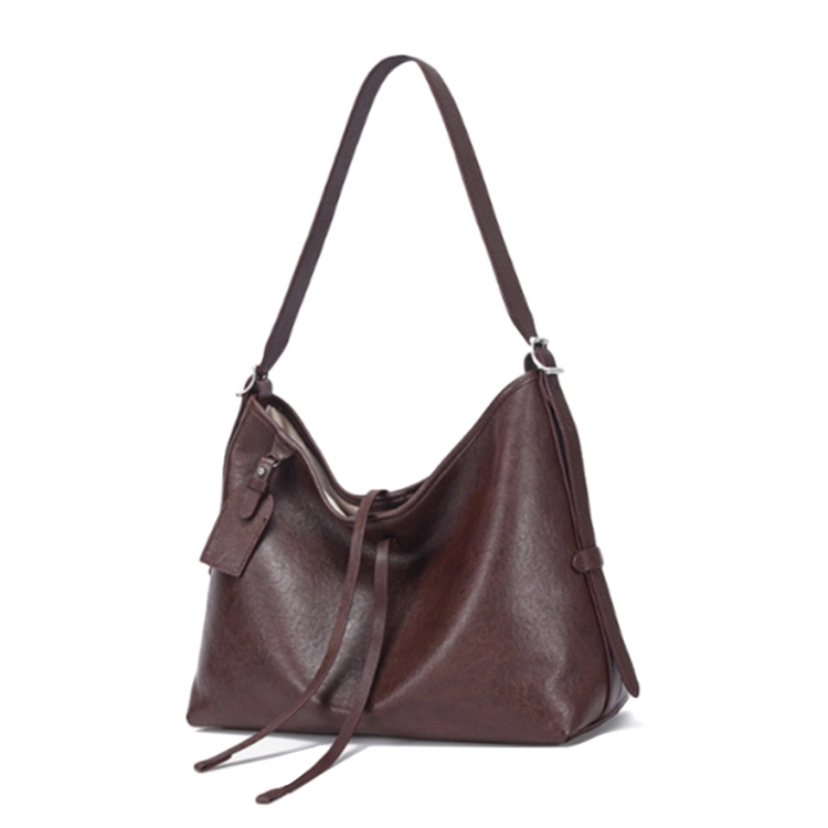 KAISER HOBOTote