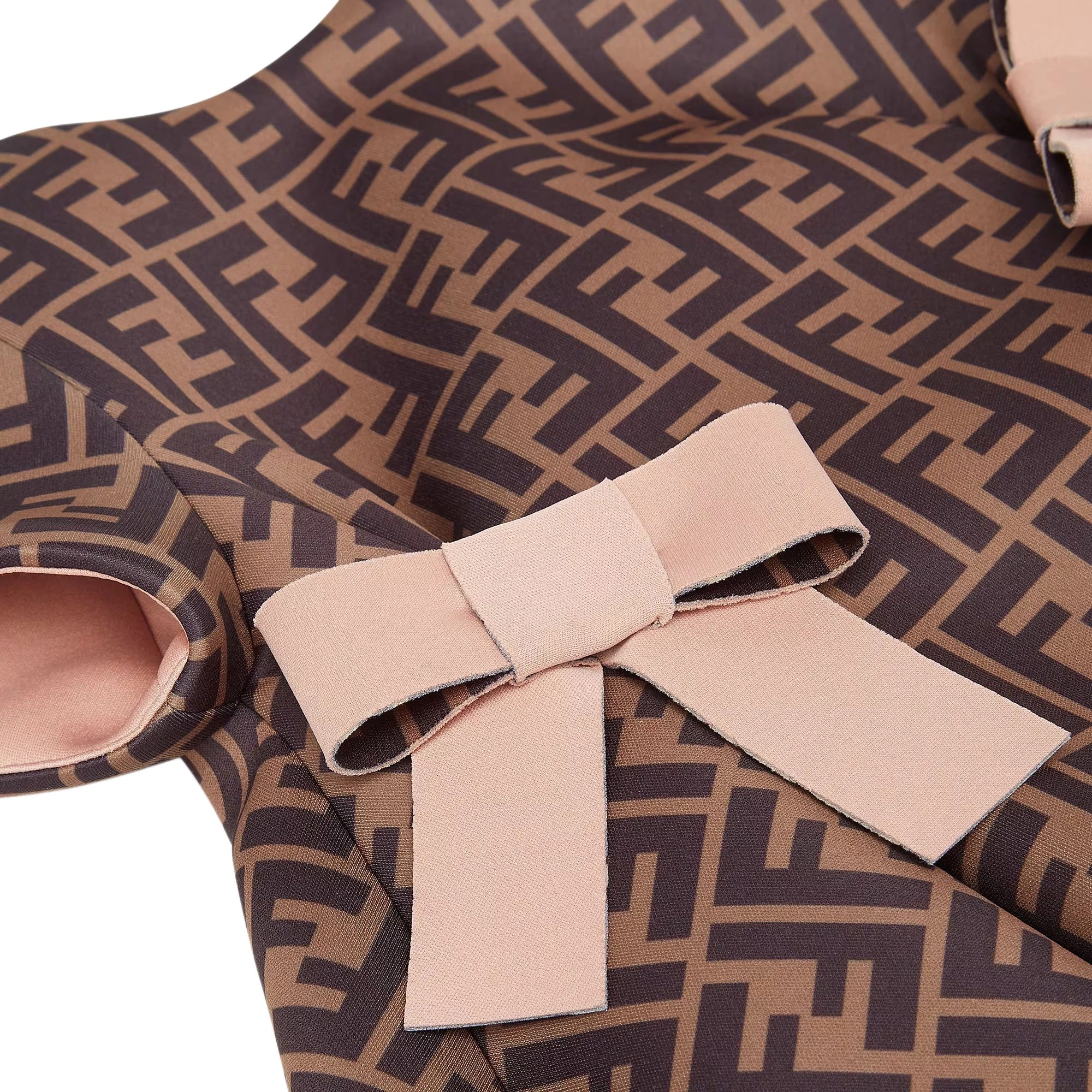 FENDI SS22 Logo