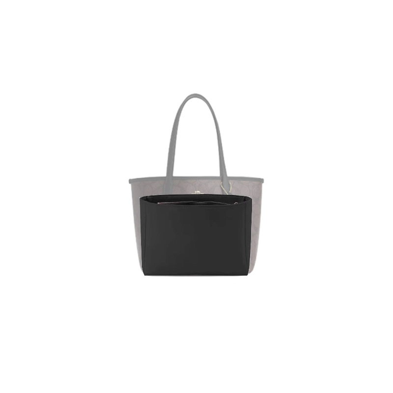 COACH City 23 Logo Tote