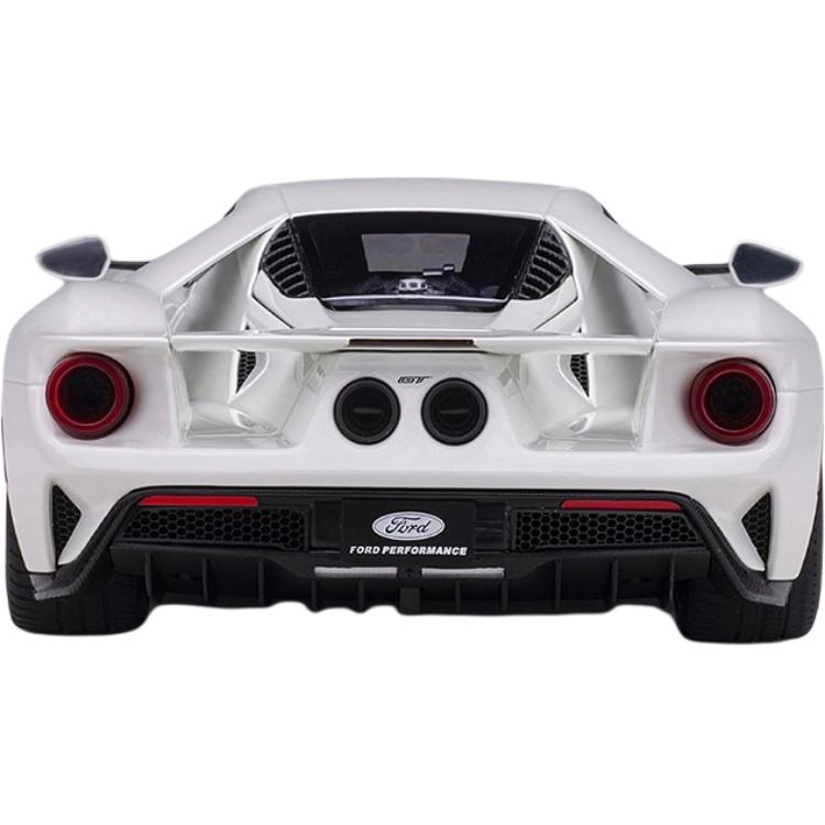 AUTOart 118 FORD GT 2017