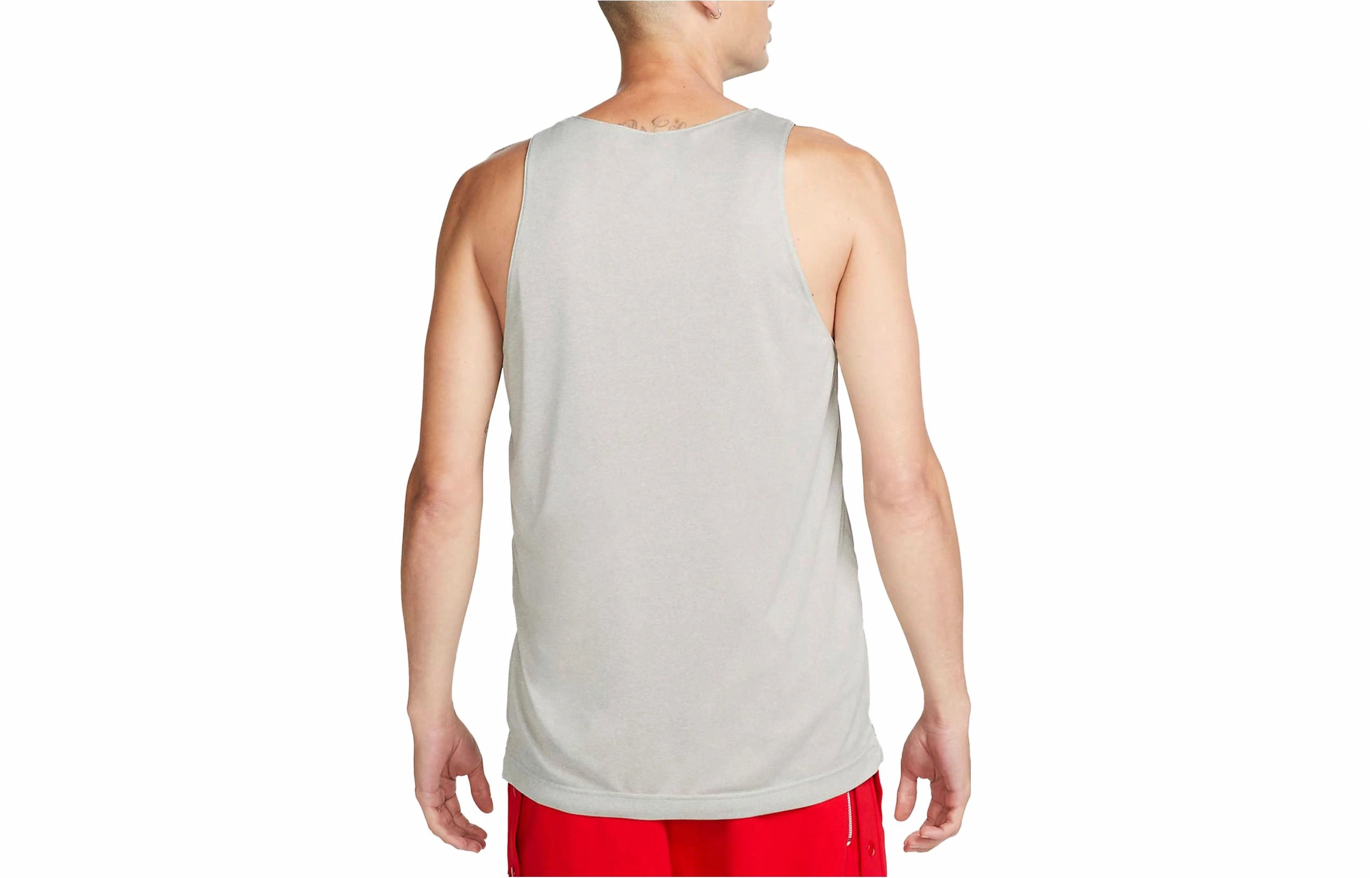 Nike Dri-FIT Standard Issue