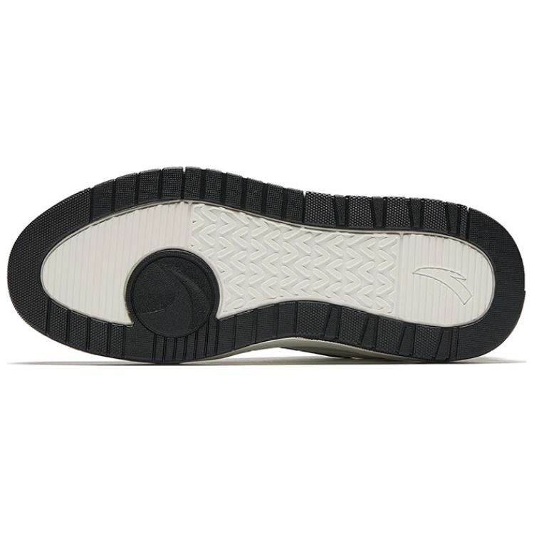 Anta 982