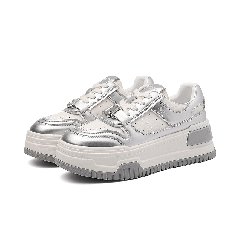 AQUASCUTUM