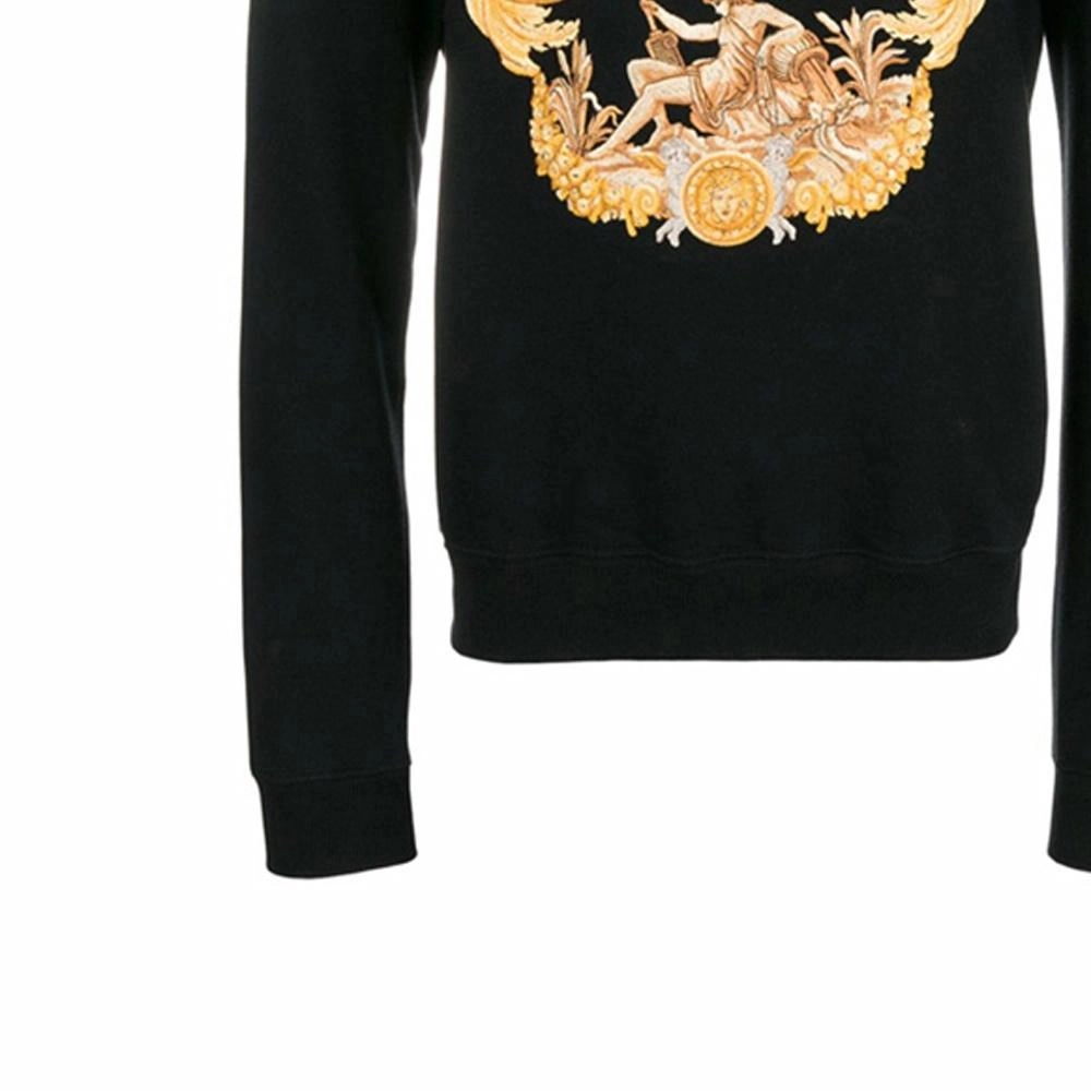 VERSACE