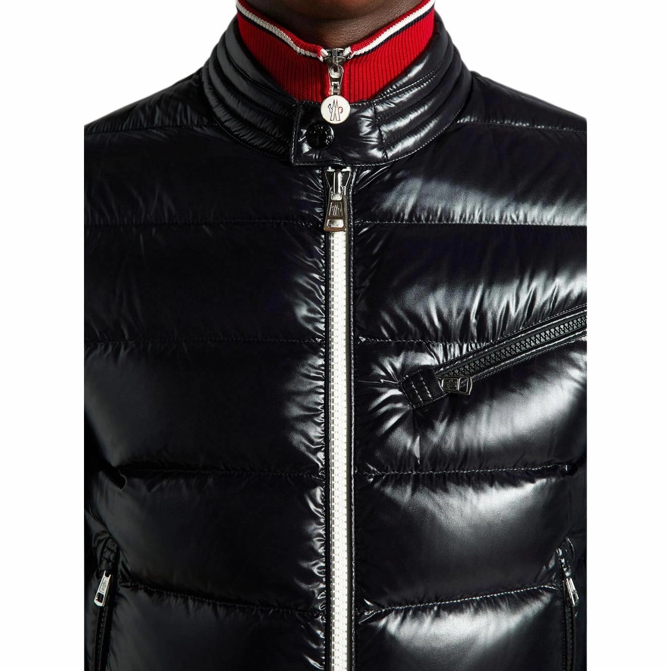 Moncler FW22 Berriat Logo