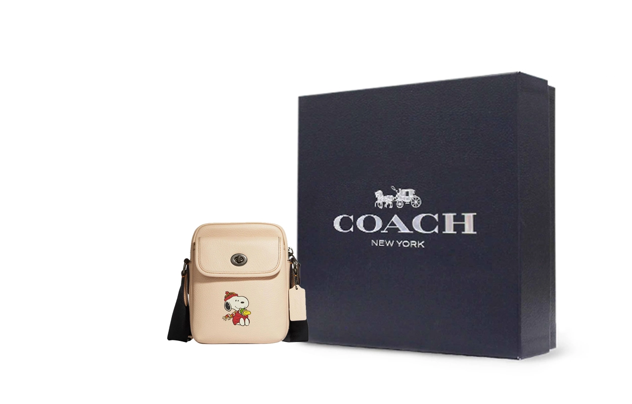 COACH x Peanuts Snoopy Heritage 15