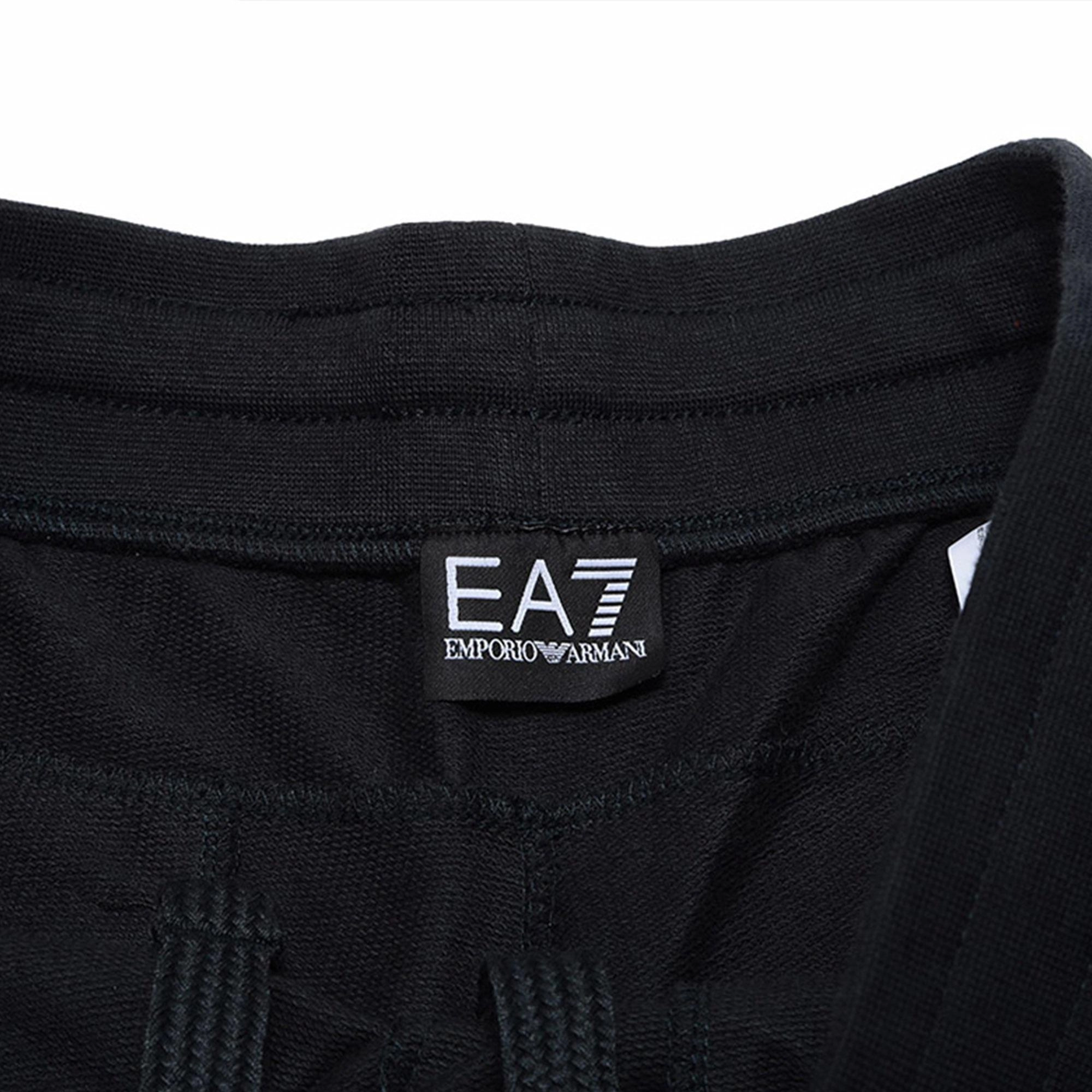 EMPORIO ARMANI FW21 EA7