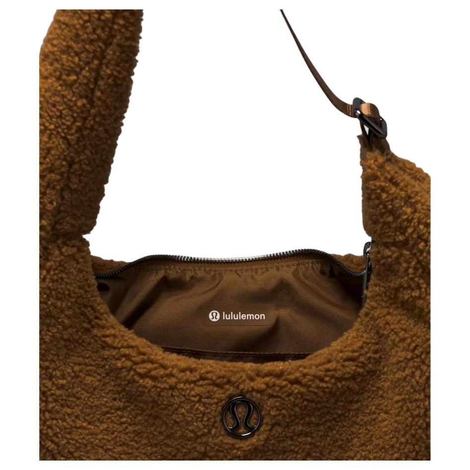 lululemon 4L