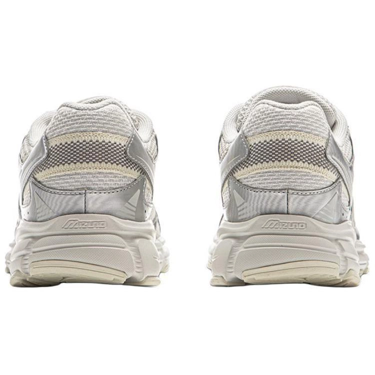 Mizuno Speed 2K