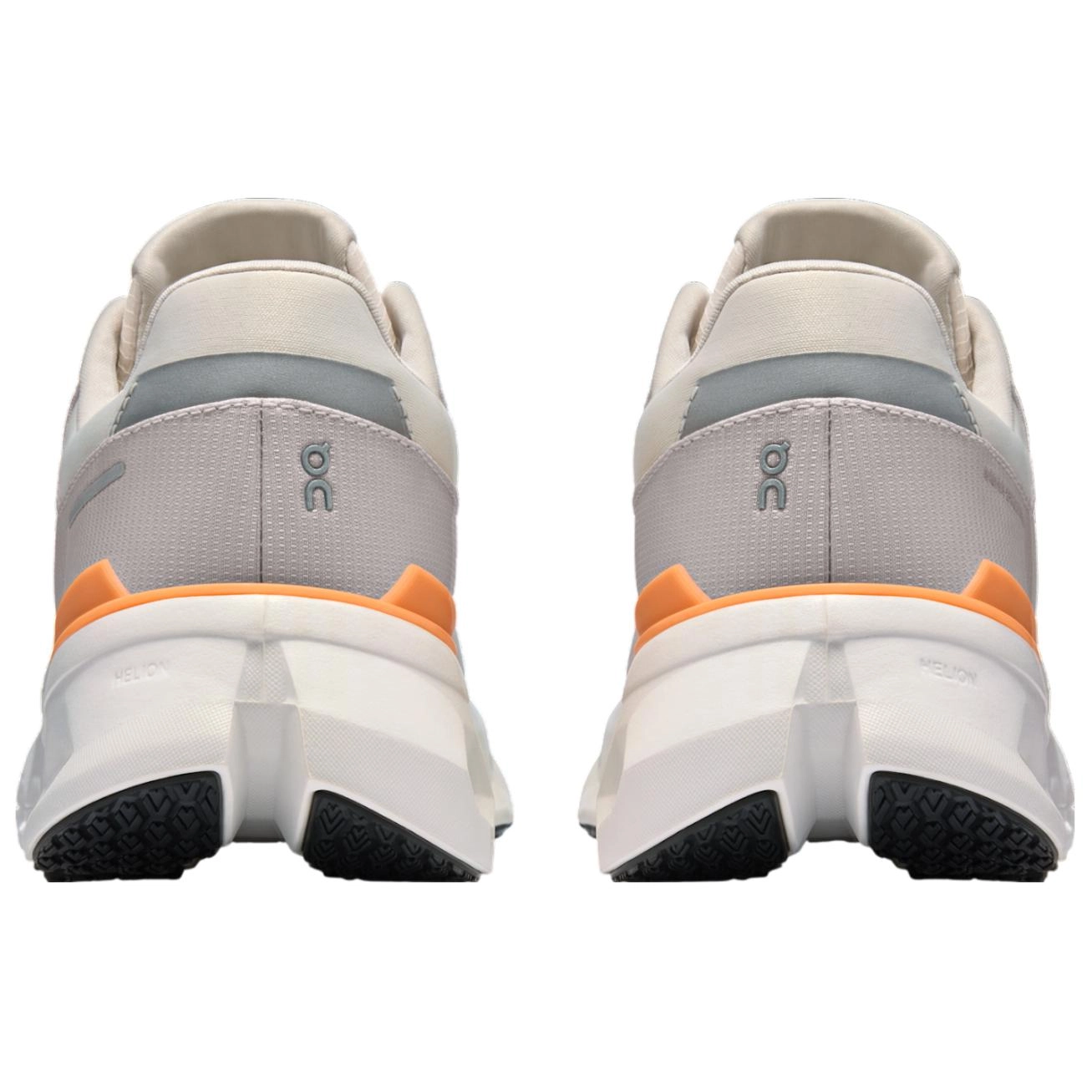 On Cloudrunner 2 WMNS