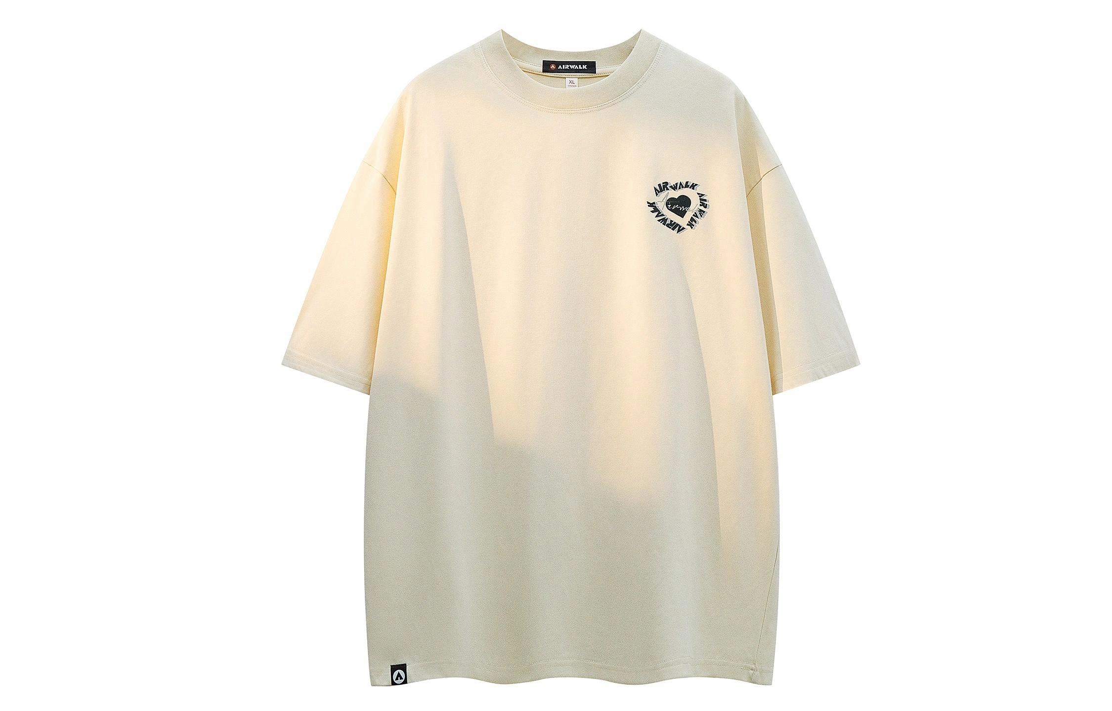 Airwalk T
