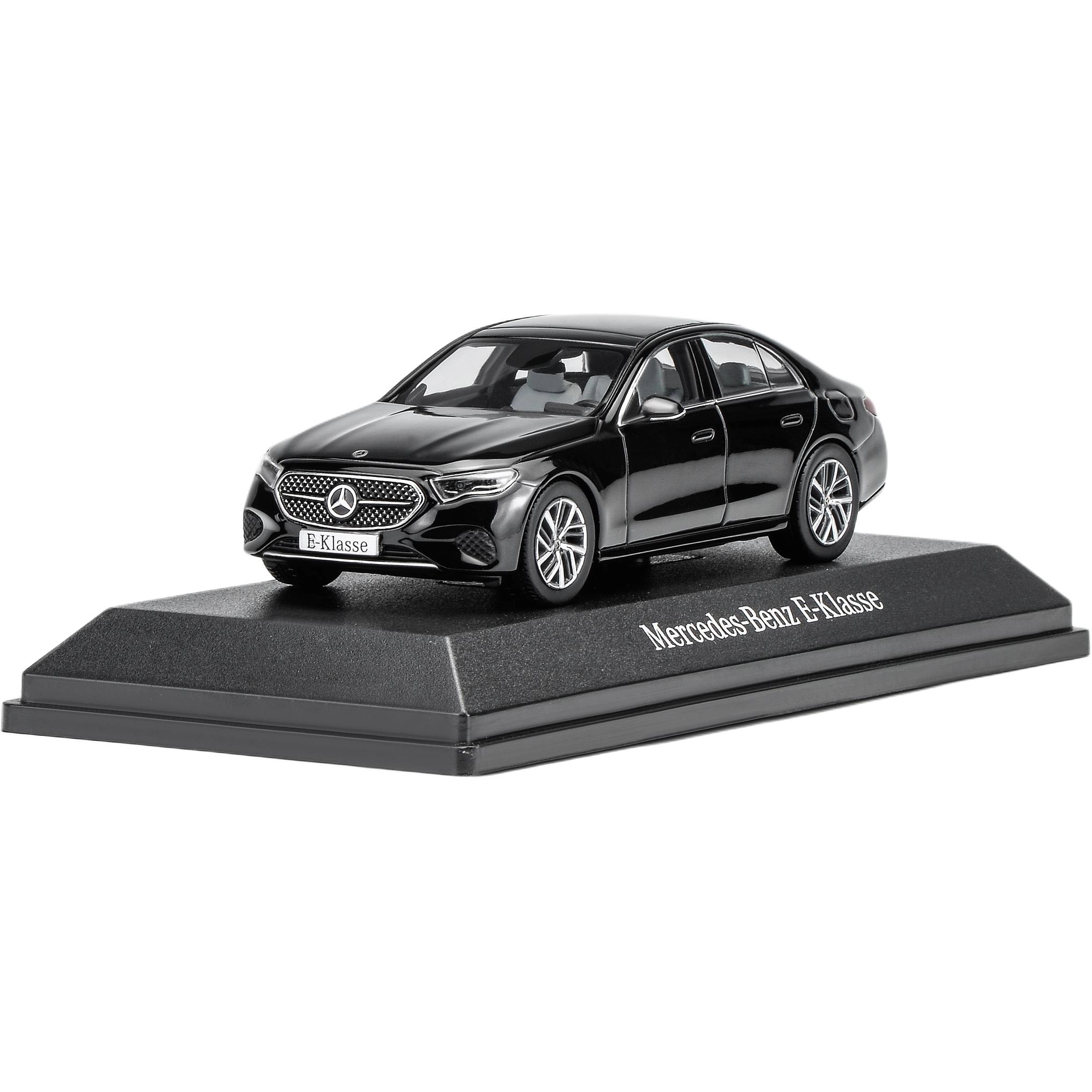 143EMercedes-BenzE-Klasse E450(W214)
