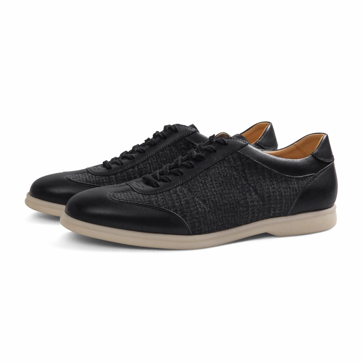 MARLINGEVANS x THOM WILLS