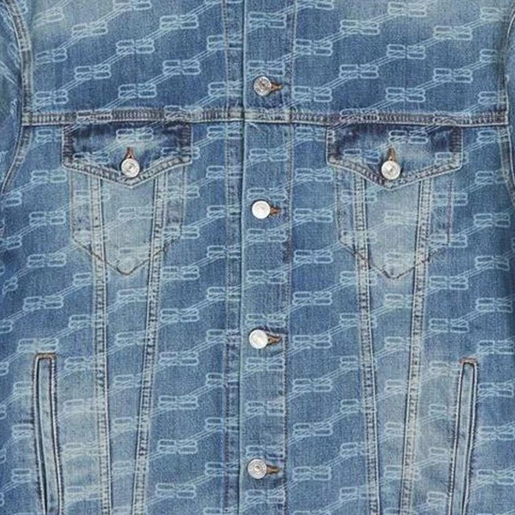 Balenciaga FW22 Logo