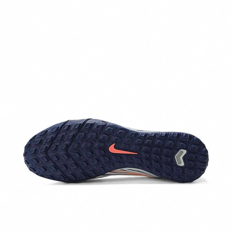 Nike Assassin 16