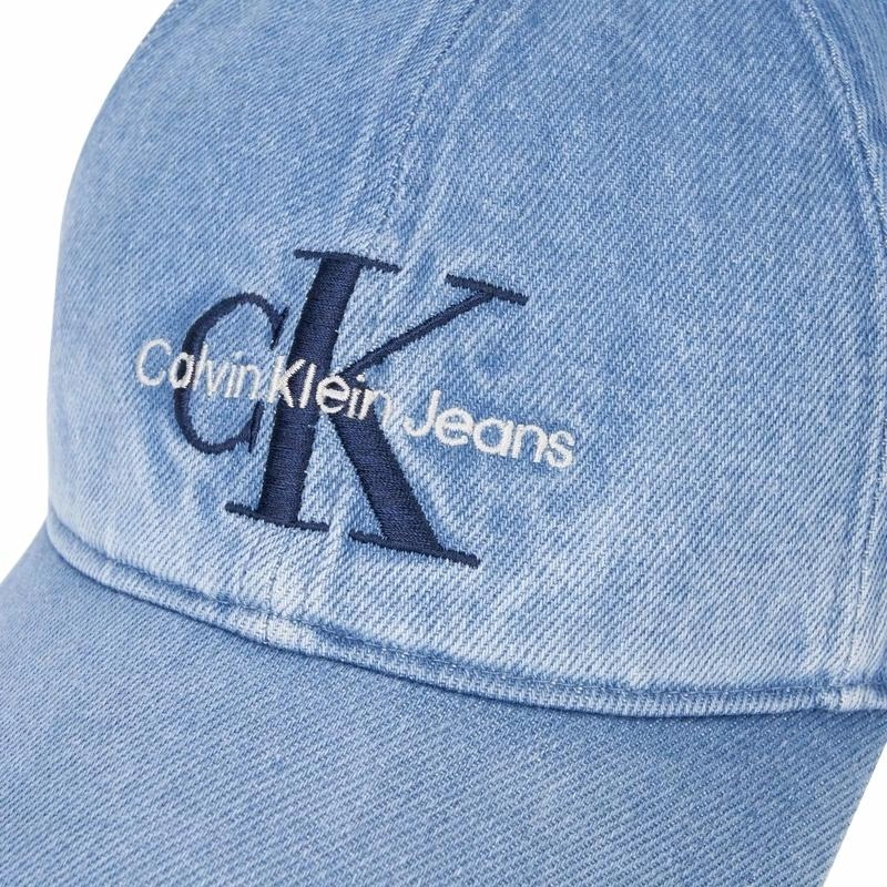 CALVIN KLEIN