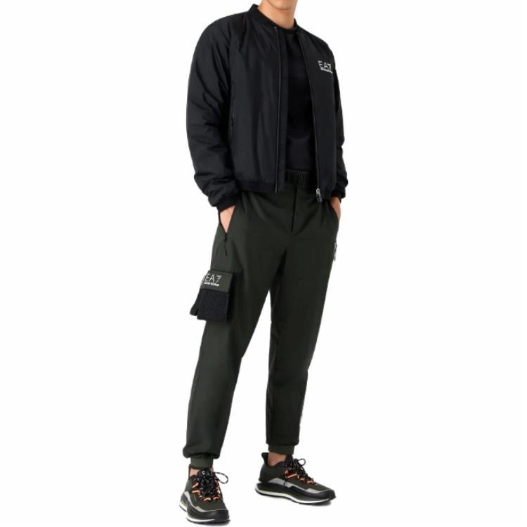 EMPORIO ARMANI EA7 Logo
