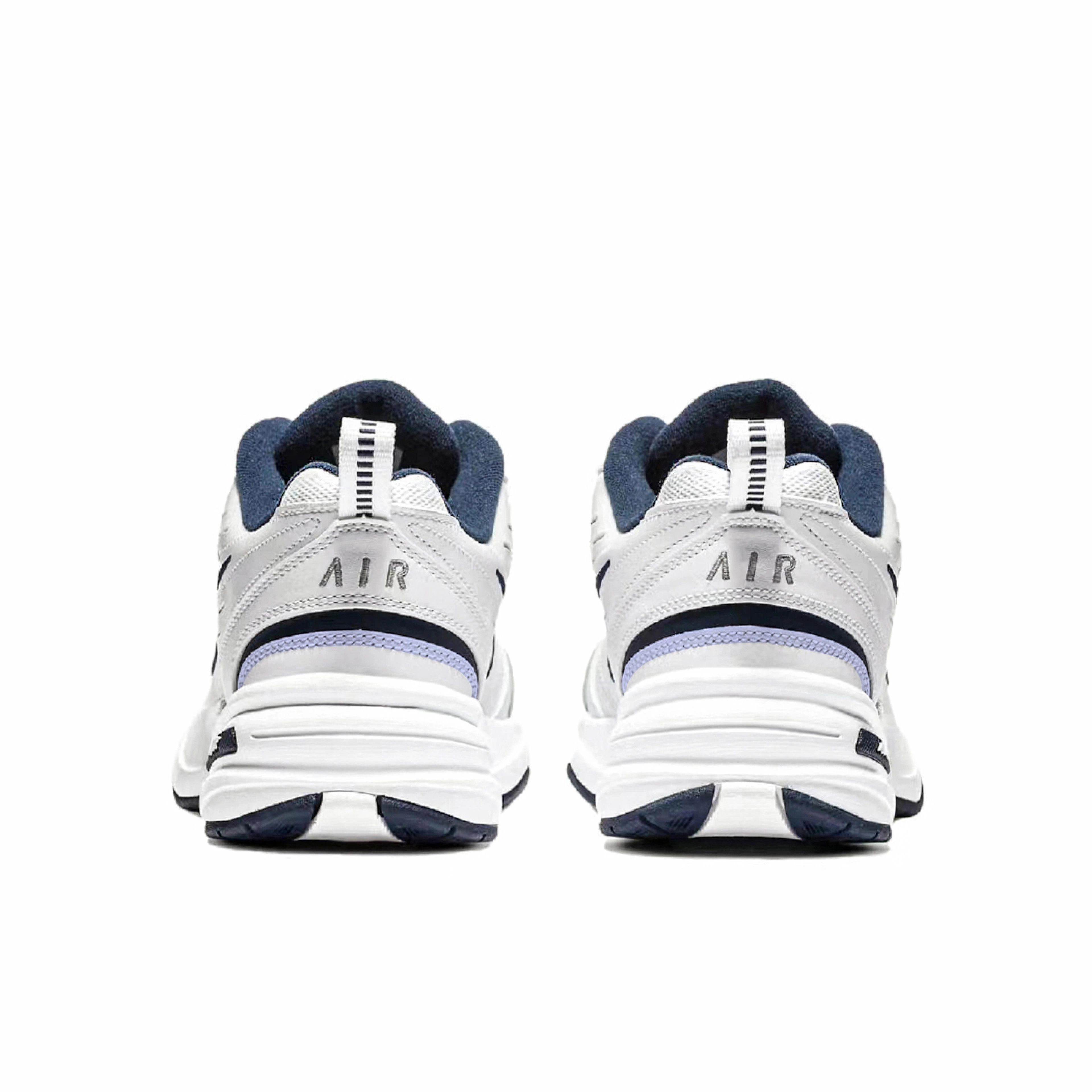 Nike Air Monarch 4