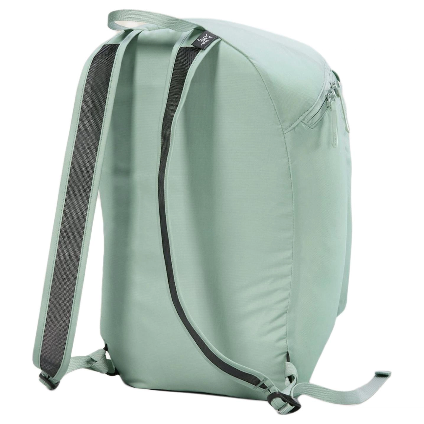 25 Arcteryx Heliad 15L