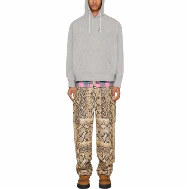 GIVENCHY