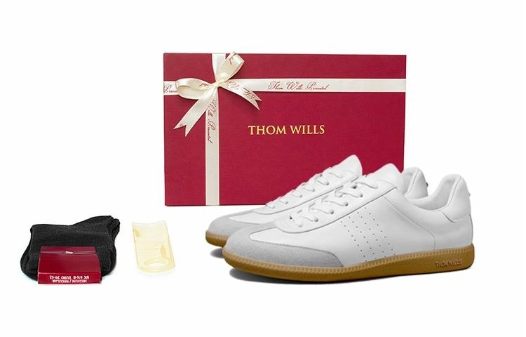 THOM WILLS