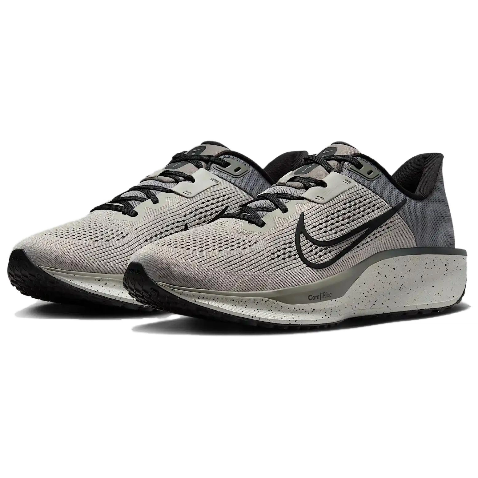 Nike Quest 6