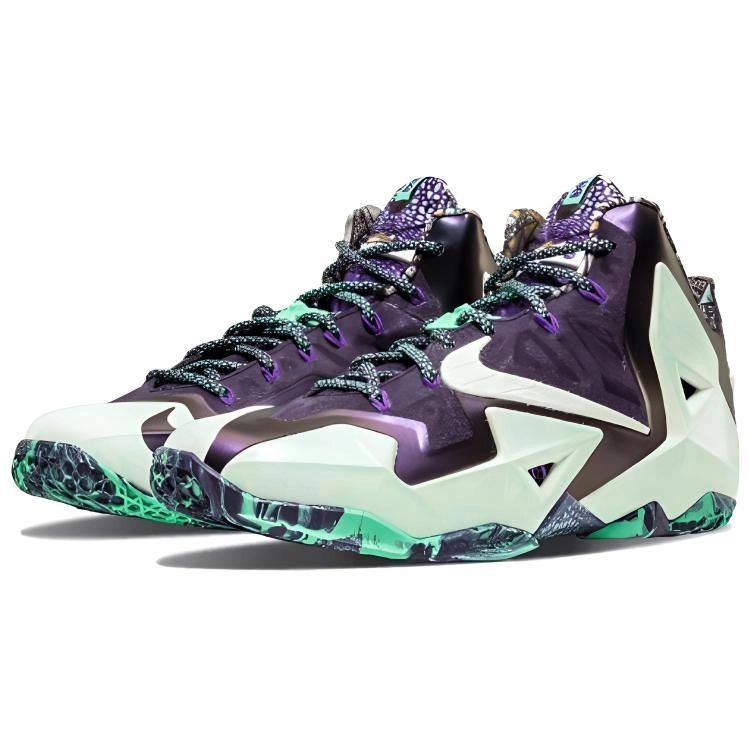 Nike Lebron 11