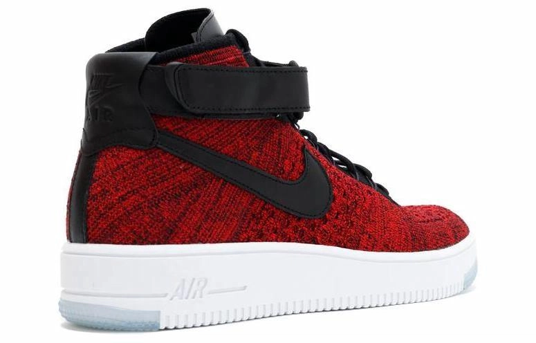 Nike Air Force 1 Flyknit