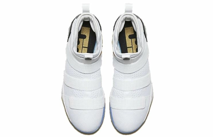 Nike zoom soldier 11 LeBron Court General 11