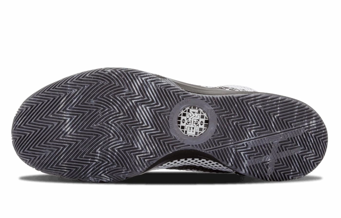 Nike Kyrie 1 BHM