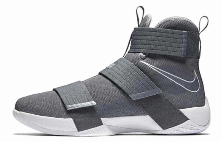 Nike zoom soldier 10 Cool Grey 10