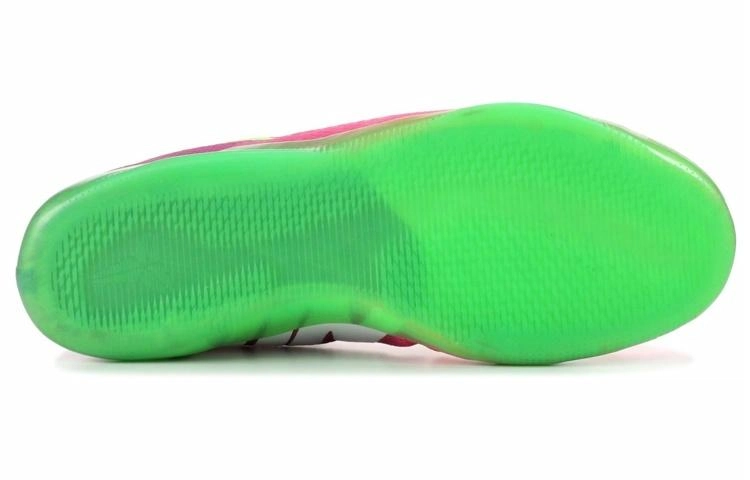 Nike Kobe 11 EM Low Mambacurial 11