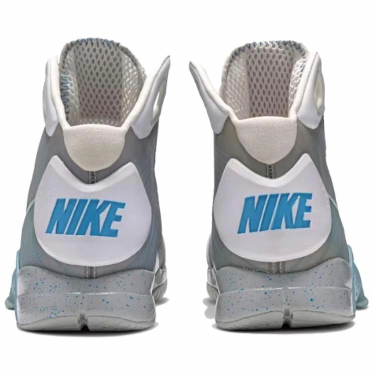 Nike Hyperdunk Marty McFly 2015