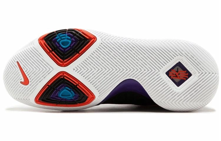 Nike Kyrie 3