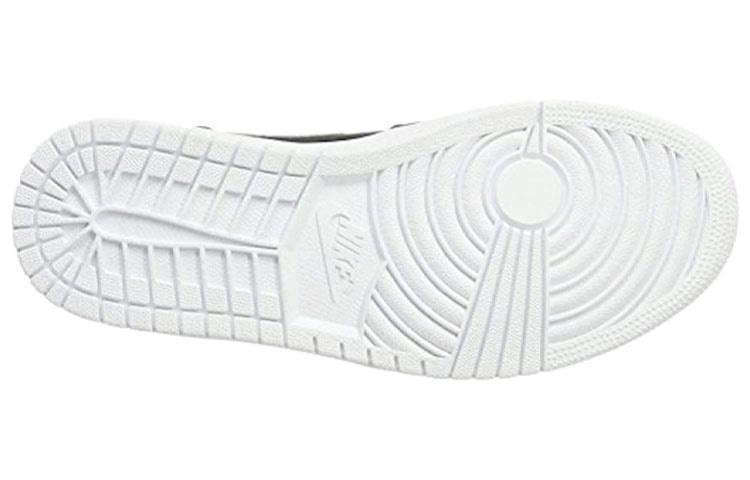 Jordan Air Jordan 1 Retro Mid Black White